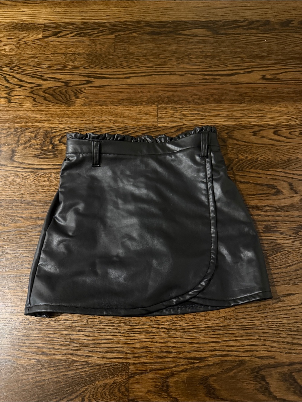 Abercrombie Kids Mini Leather Skort